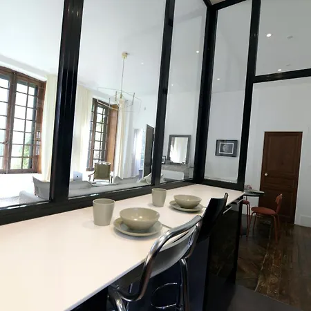 Appartement L'insolite - 53m2, Cosy&proche Cathédrale Clermont-Ferrand